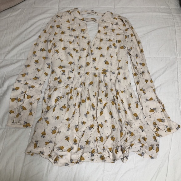 Dress - Picture 5 of 5